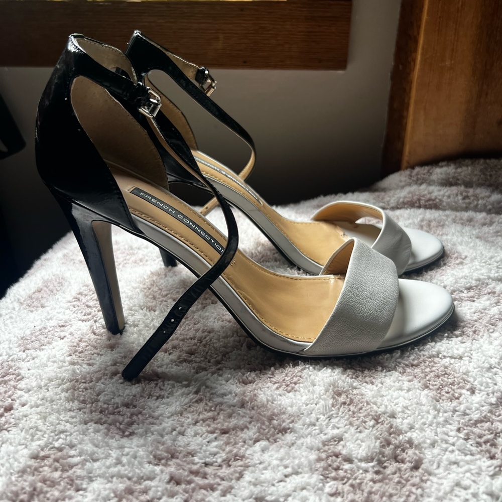 French Connection sandal pumps, size 40.